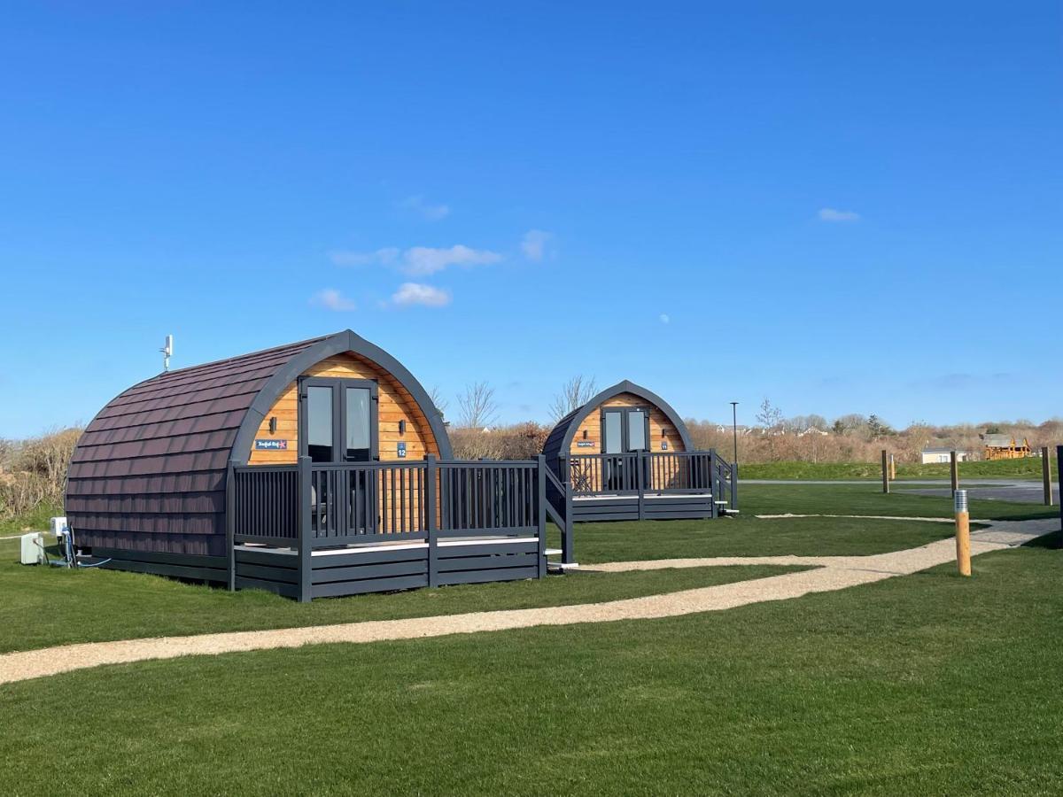 Pentire Coastal Holiday Park บู๊ด ภายนอก รูปภาพ