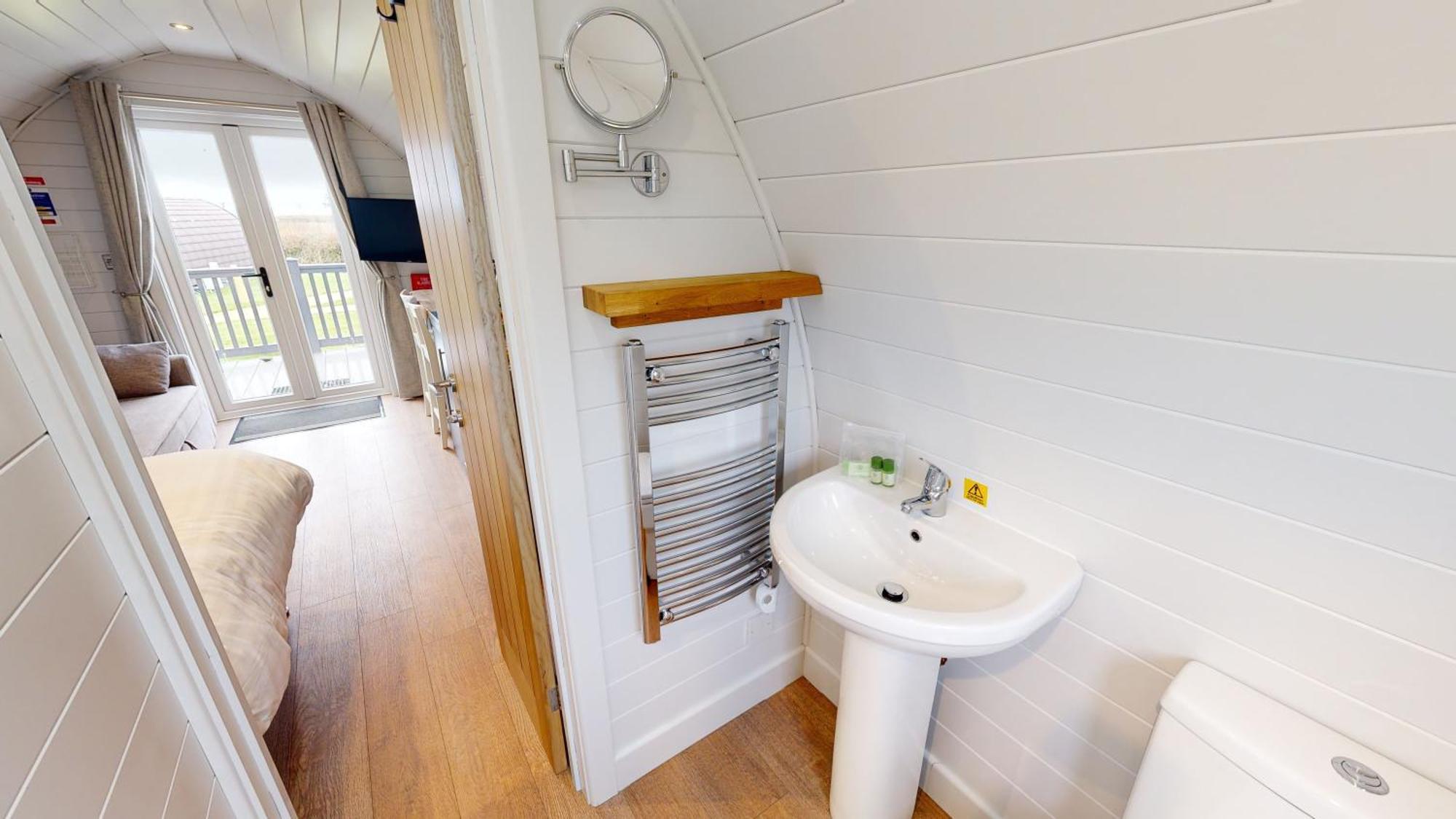 Pentire Coastal Holiday Park บู๊ด ห้อง รูปภาพ